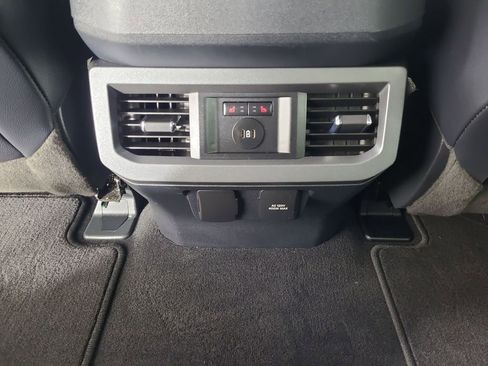 Used 2023 Ford F350 Lariat w/ Lariat Ultimate Package image 17