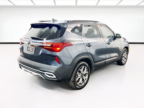 Used 2021 Kia Seltos EX AWD/4WD image 4