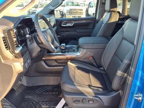 New 2026 Chevrolet Silverado 1500 LT Trail Boss w/ Safety Package image 6