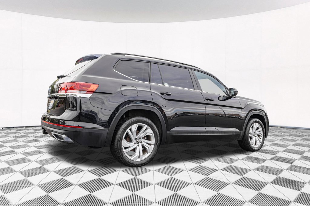 Certified 2023 Volkswagen Atlas SE w/ Panoramic Sunroof Package AWD/4WD image 10