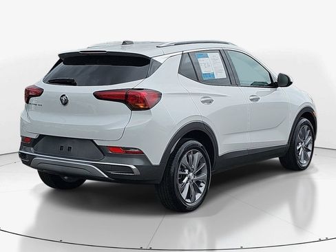 Used 2023 Buick Encore GX Essence w/ Experience Buick Package FWD image 6