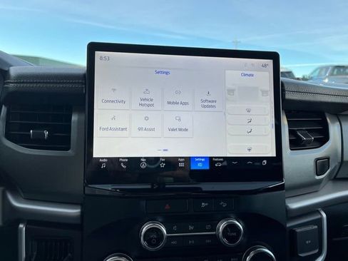 Used 2023 Ford Expedition Max XLT image 51