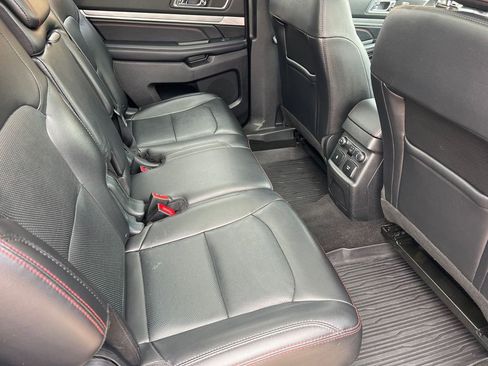 Used 2019 Ford Explorer Sport w/ Equipment Group 401A AWD/4WD image 14