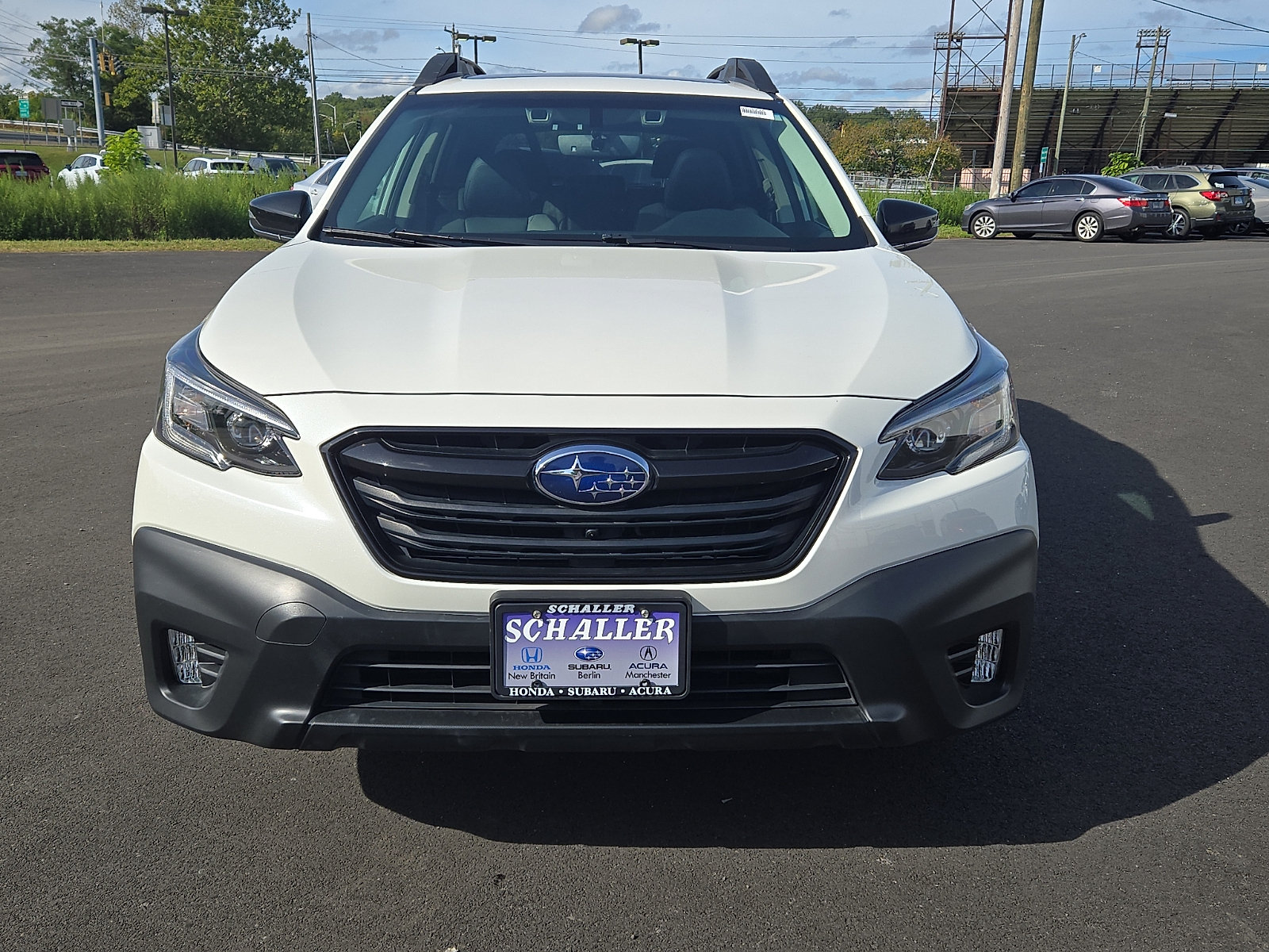 Used 2022 Subaru Outback Onyx Edition XT AWD/4WD image 2