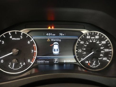Used 2024 Nissan Altima 2.5 SV FWD image 18