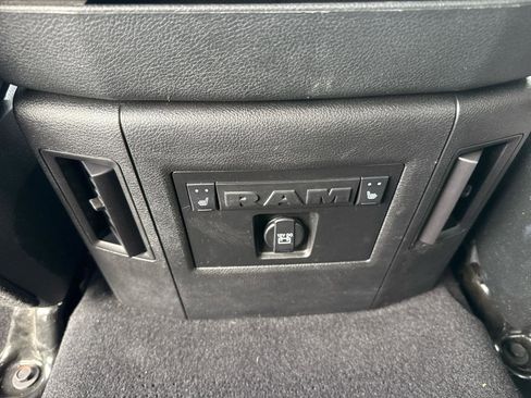 Used 2018 RAM 2500 Laramie w/ Sport Appearance Group image 30