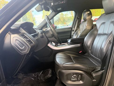Used 2017 Land Rover Range Rover Sport HSE image 13