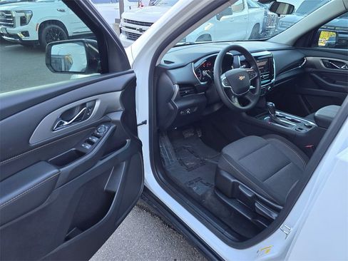 Used 2020 Chevrolet Traverse LS image 20