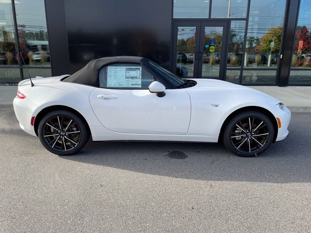 New 2026 MAZDA MX-5 Miata Grand Touring RWD image 5