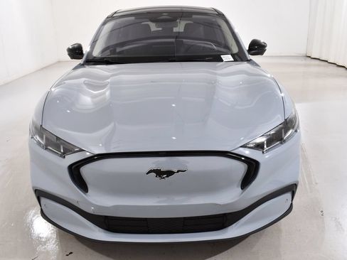 Used 2025 Ford Mustang Mach-E Premium AWD/4WD image 3