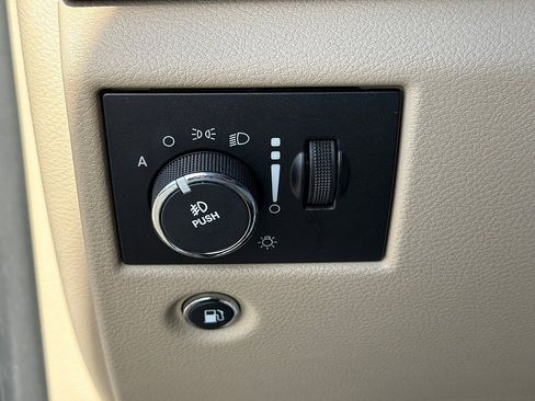 Used 2014 Jeep Grand Cherokee Laredo w/ Quick Order Package 23E image 19