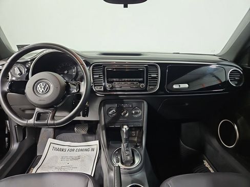 Used 2012 Volkswagen Beetle 2.5 image 12