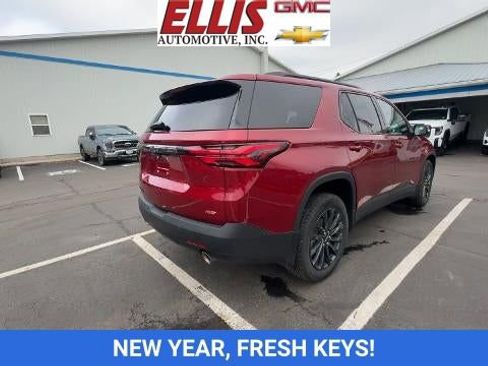 Used 2023 Chevrolet Traverse RS w/ LPO, Floor Liner Package image 8