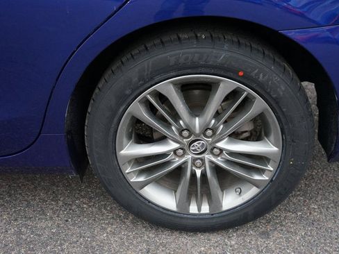 Used 2016 Toyota Camry SE w/ Protection Package (Q2) FWD image 23