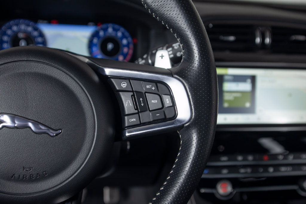 Used 2020 Jaguar F-PACE SVR AWD/4WD image 41