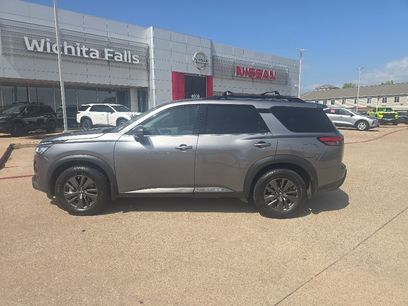 Certified 2022 Nissan Pathfinder SV