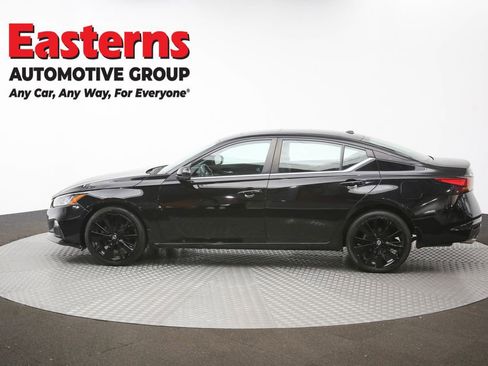 Used 2019 Nissan Altima 2.5 SR w/ SR Premium Package image 61