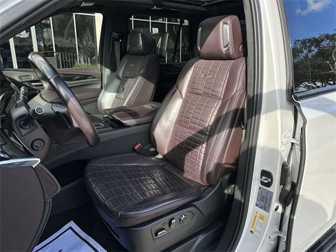 Certified 2022 Cadillac Escalade Sport Platinum image 19