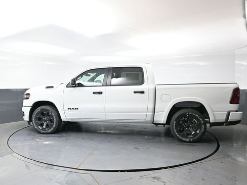 New 2026 RAM 1500 4x4 Crew Cab image 6