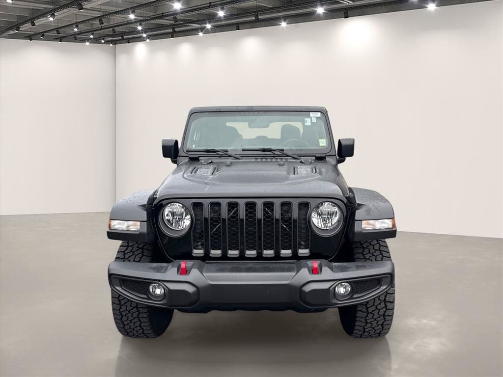 Used 2023 Jeep Gladiator Rubicon w/ Cold Weather Group AWD/4WD image 2