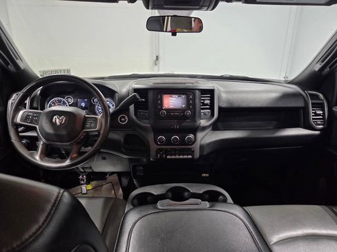 Used 2022 RAM 2500 Tradesman w/ Chrome Appearance Group AWD/4WD image 19
