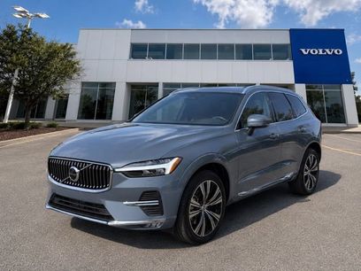 Used 2022 Volvo XC60 B5 Inscription w/ Climate Package