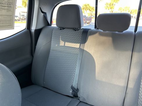 Used 2021 Toyota Tacoma SR5 image 12