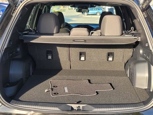 New 2026 Subaru Forester Premium image 18