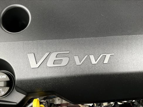 Used 2022 Chevrolet Traverse High Country image 31