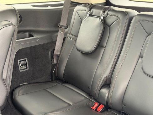 Used 2024 Lincoln Aviator Reserve w/ Equipment Group 201A AWD/4WD image 19