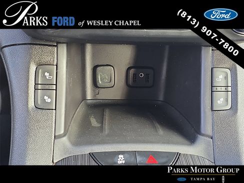 Used 2018 GMC Acadia SLT image 26