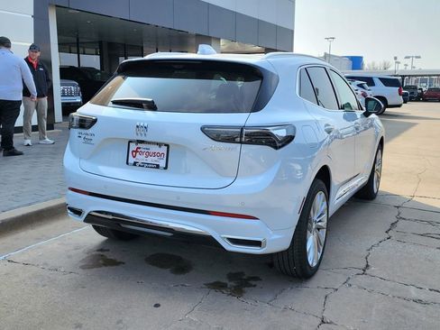 New 2026 Buick Envision Avenir image 4