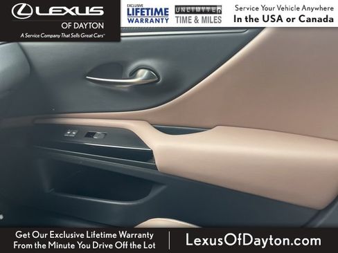 Certified 2023 Lexus ES 250 w/ Premium Package image 16