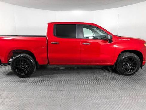 Used 2022 Chevrolet Silverado 1500 Custom RWD image 9