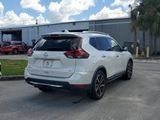 Used 2018 Nissan Rogue SL w/ Premium Package image 5