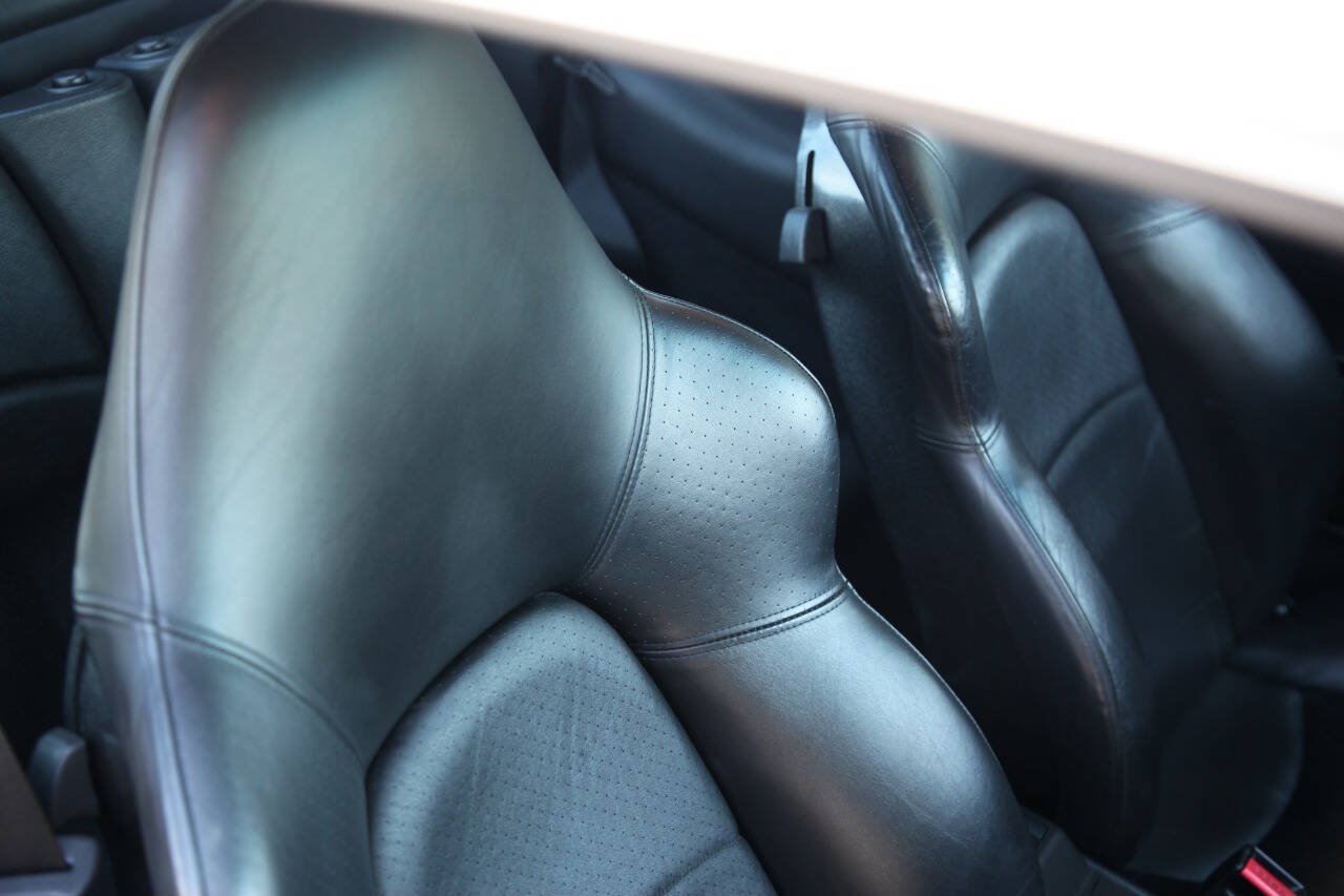 Used 1996 Porsche 911 GT3 RS image 84