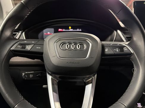 Used 2023 Audi Q5 2.0T Premium Plus w/ Premium Plus Package AWD/4WD image 23