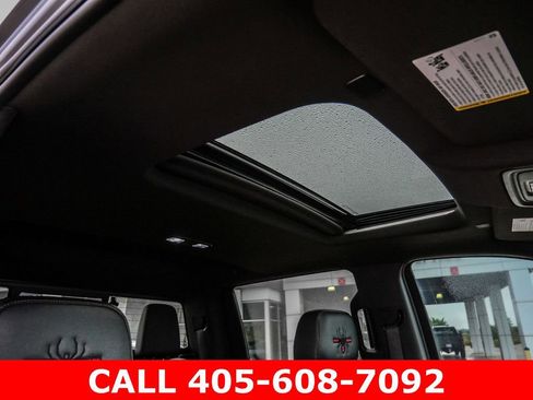 Used 2020 GMC Sierra 1500 AT4 w/ AT4 Premium Package AWD/4WD image 17