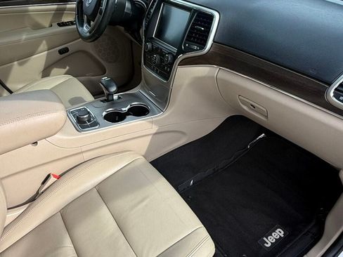 Used 2014 Jeep Grand Cherokee Limited AWD/4WD image 44