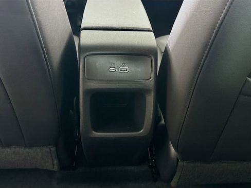 New 2026 Chevrolet Trax RS w/ Sunroof Package image 26