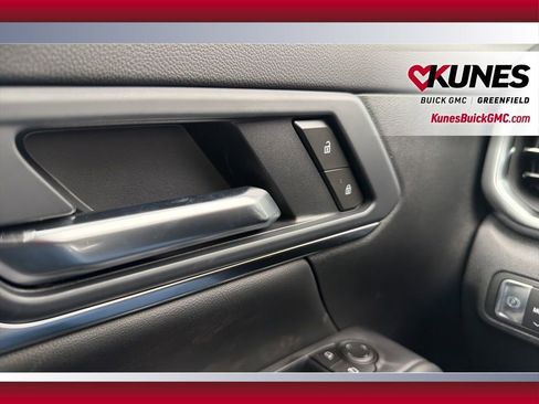 New 2026 GMC Terrain Elevation w/ Elevation Premium Package image 30