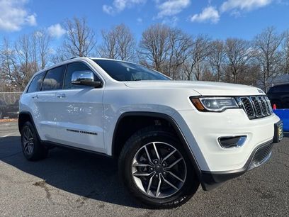 Used 2022 Jeep Grand Cherokee Limited w/ Tech Group