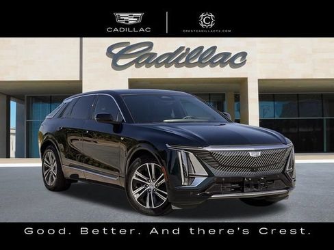 Certified 2024 Cadillac Lyriq Luxury AWD/4WD image 2