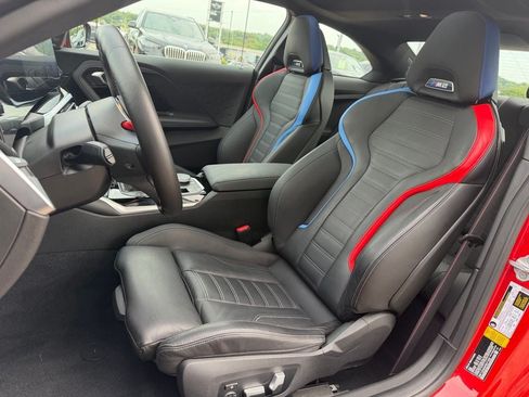 Used 2023 BMW M2 w/ Lighting Package RWD image 10