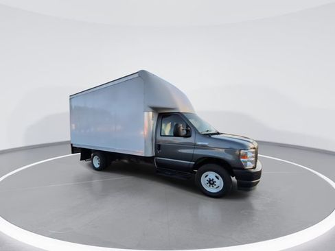 Used 2023 Ford E-350 and Econoline 350 Super Duty w/ Driver's Safety Package image 2