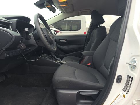 Used 2021 Toyota Corolla LE FWD image 11