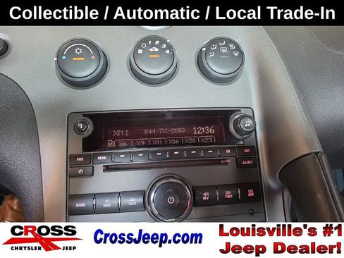 Used 2009 Pontiac Solstice Convertible w/ Preferred Package RWD image 8