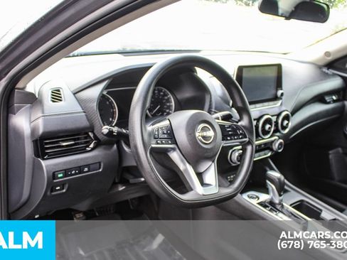 Used 2024 Nissan Sentra SV FWD image 30