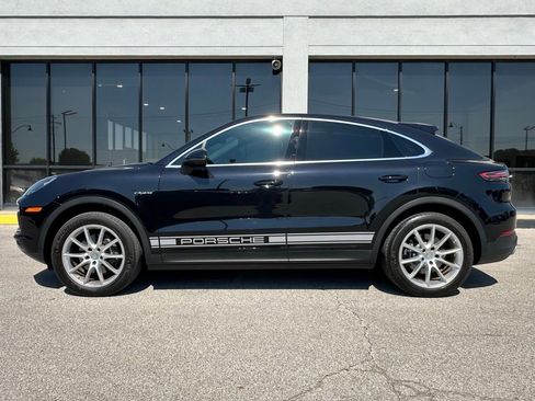 Used 2022 Porsche Cayenne E-Hybrid Coupe image 6