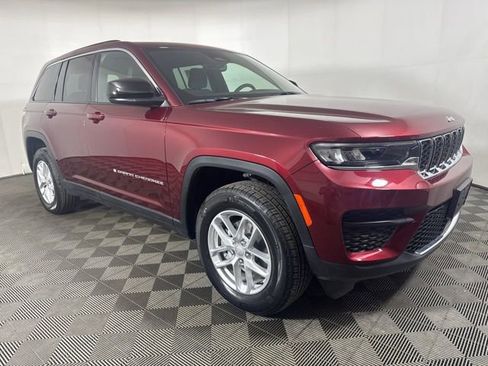 Used 2024 Jeep Grand Cherokee Laredo X w/ Trailer Tow Package image 1
